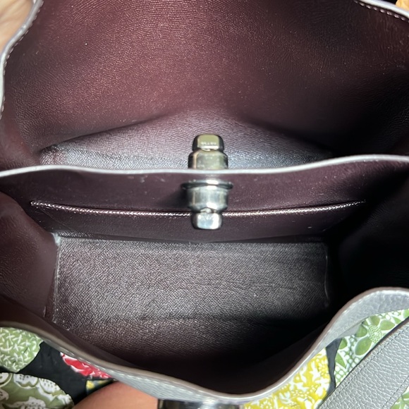 Authentic Coach Handbag - Picture 11 of 14